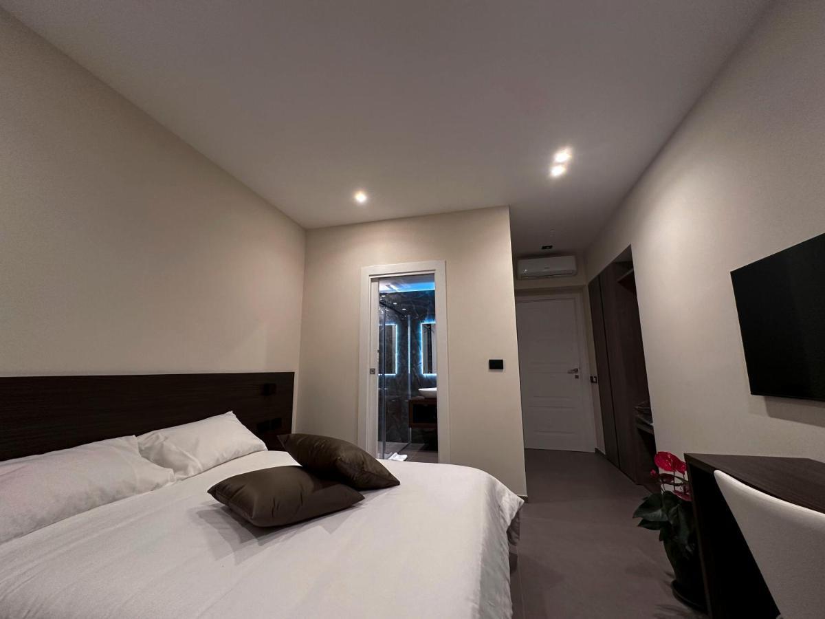 ナポリ Augusto132 Bed & Breakfast エクステリア 写真